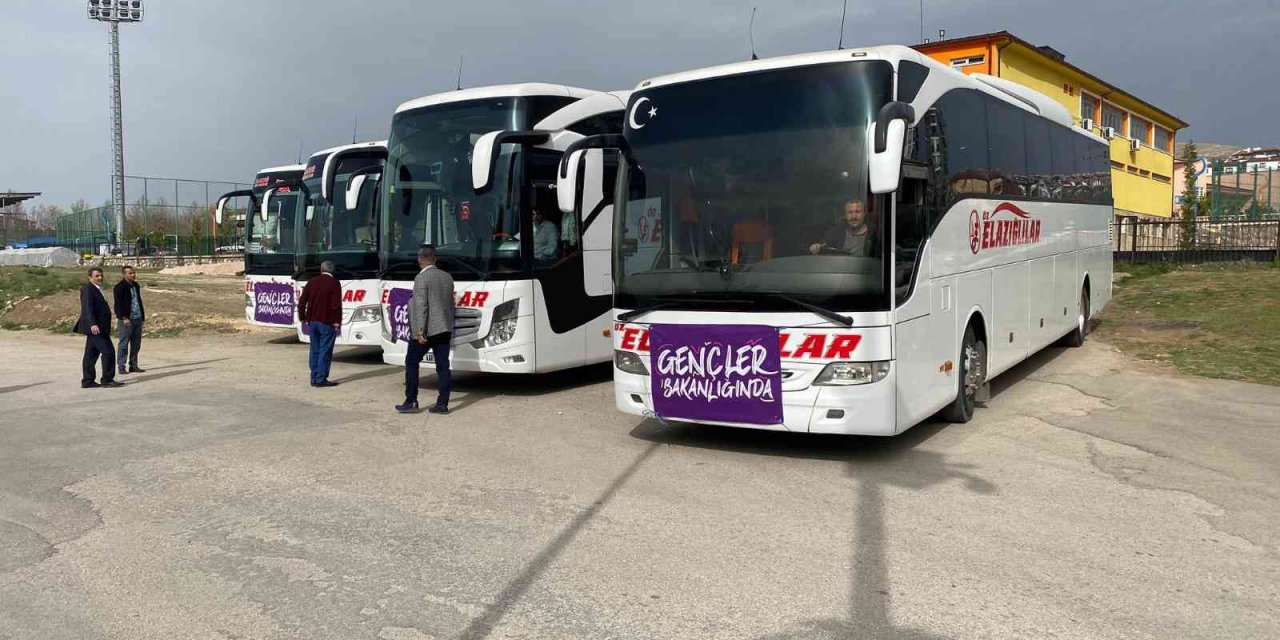 Elazığlı gençler Ankara yolcusu