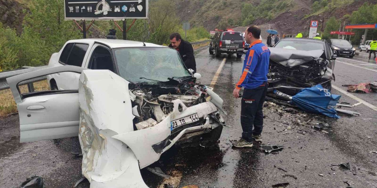 Maden mevkiinde trafik kazası: 4 yaralı