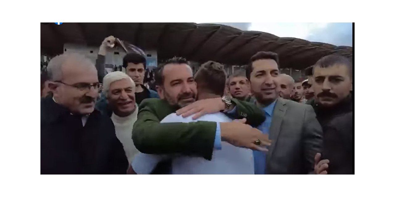 Elazığspor’da alkışlar başkan Şerifoğulları’na