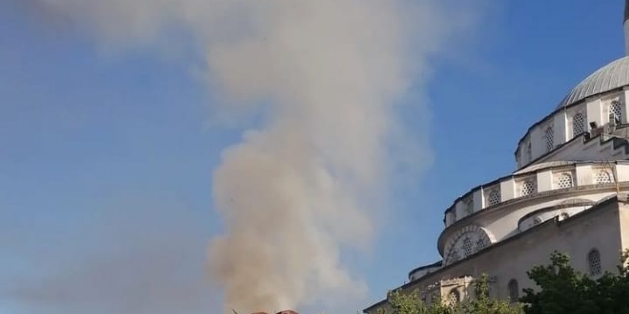 Elazığ’da Çatı Yangını Korkuttu