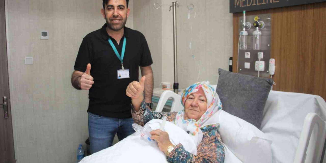 71 Yaşında 136 Kiloya Ulaşan Nezaket Teyze, Sağlığına Elazığ’da Kavuştu