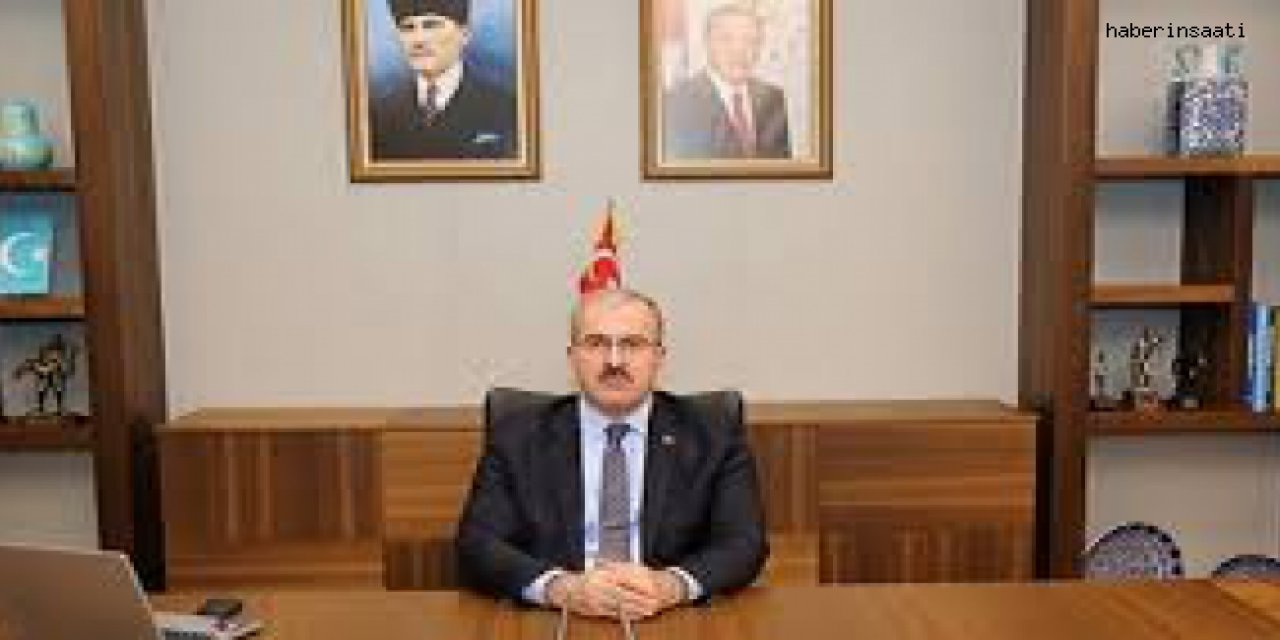 Vali Toraman depremde yakınlarını kaybeden ailelerle bir araya geldi