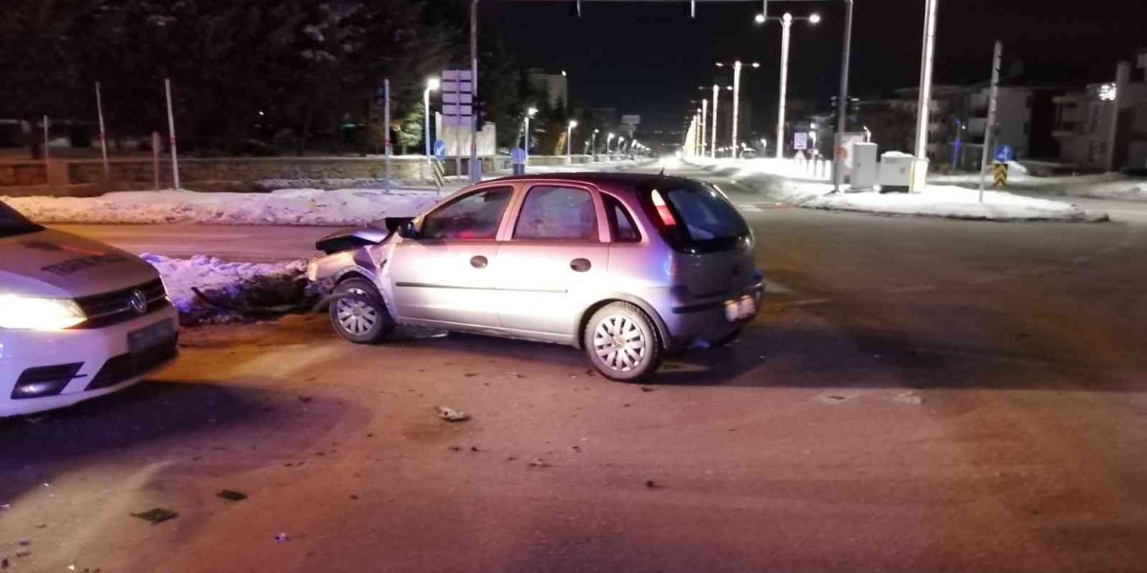 Trafik kazası: 2 yaralı