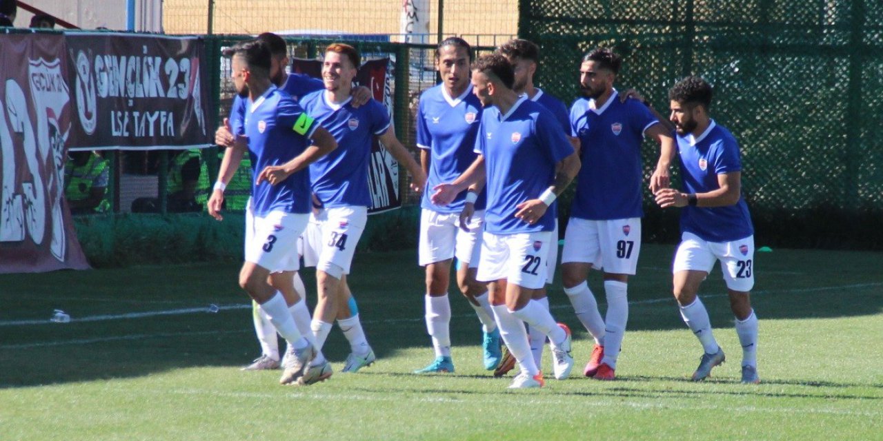 Elazığ Karakoçan Kupada Turladı