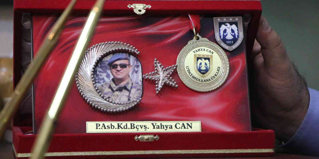 Emekli askerin hayran bırakan antika koleksiyonu
