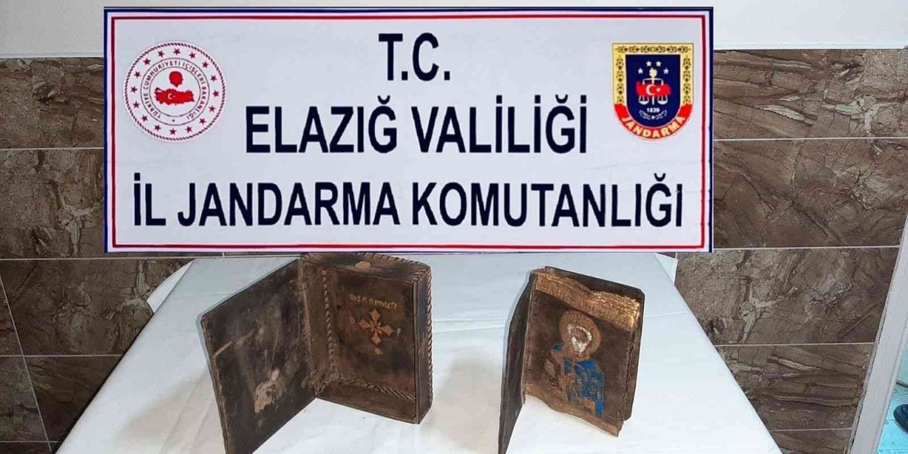 El yazması İncil ele geçirildi