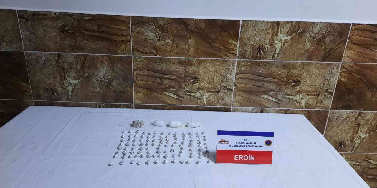 Jandarma uyuşturucu tacirlerine geçit vermiyor