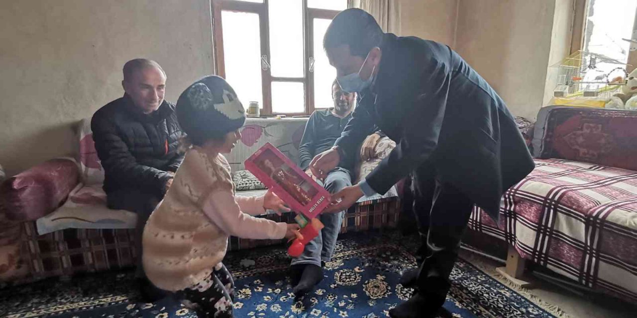 Kaymakam Yılmaz, vatandaşlarla bir araya geldi