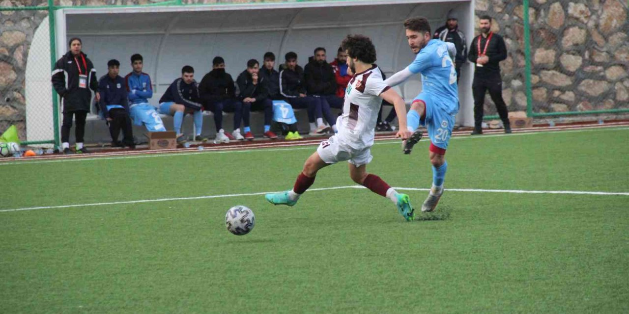 Elazığ’da BAL maçları ertelendi