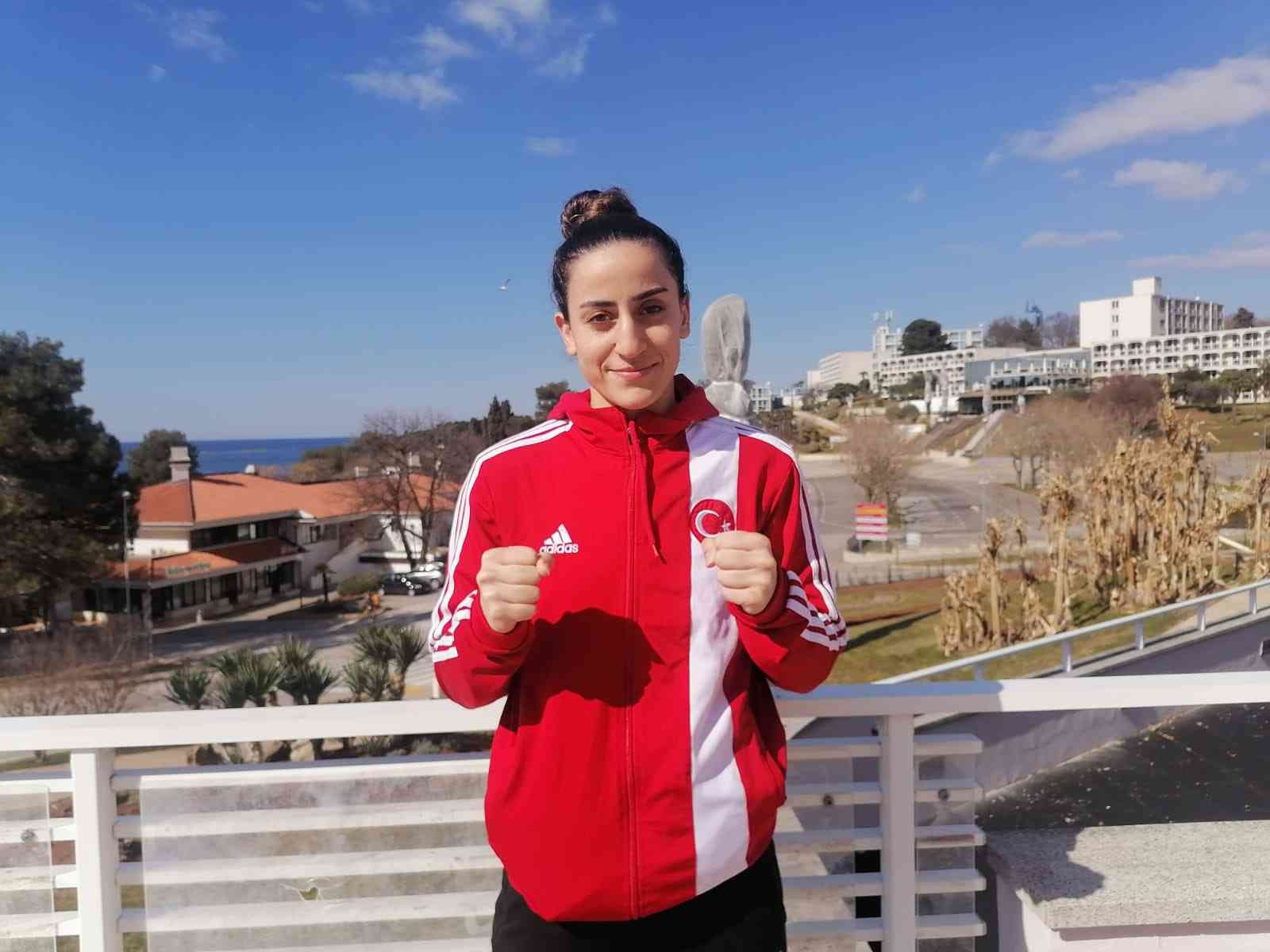 Gizem Özer, Avrupa Şampiyonası’na iyi başladı