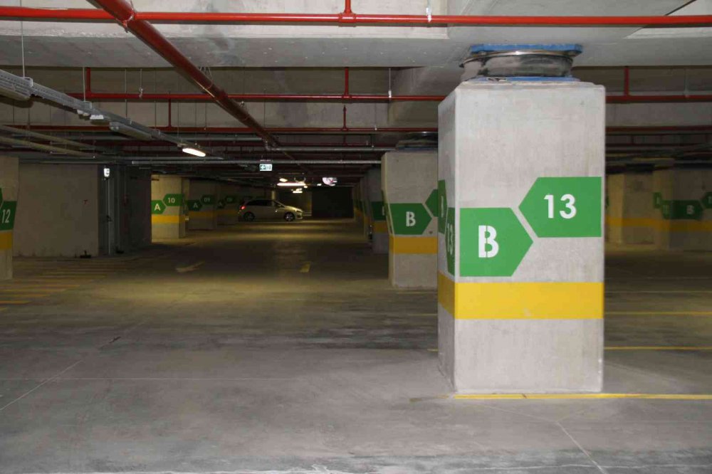 Deprem izolatörü sayesinde şiddet yarı yarıya azalıyor