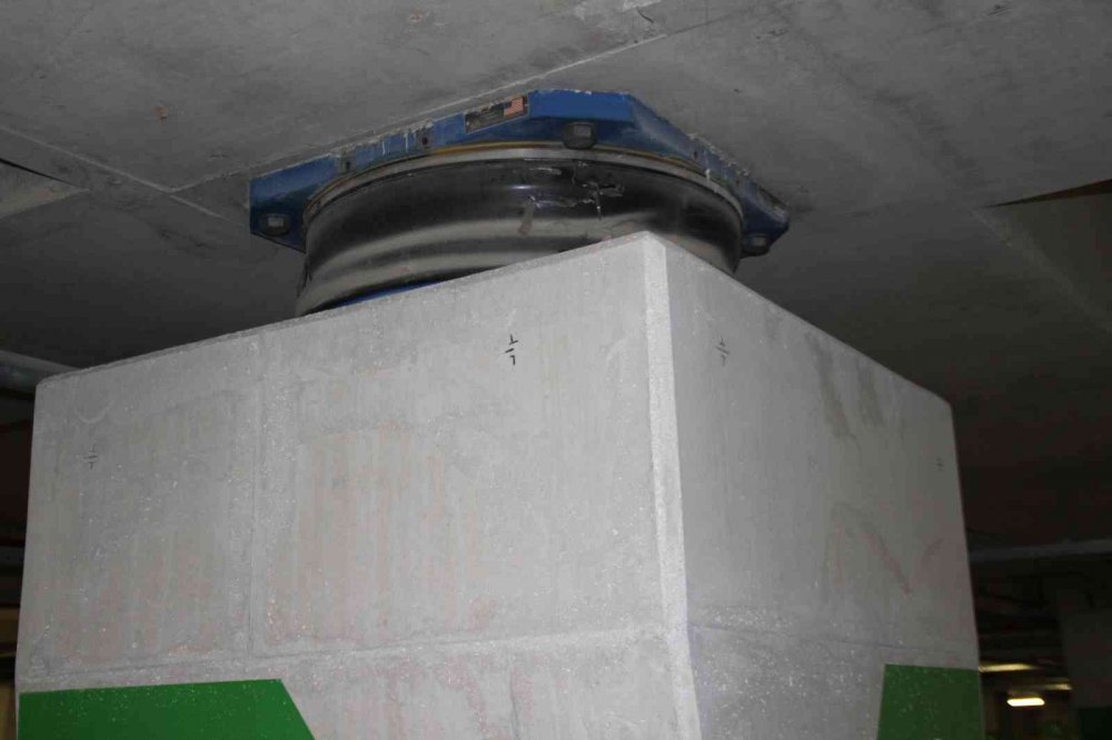 Deprem izolatörü sayesinde şiddet yarı yarıya azalıyor