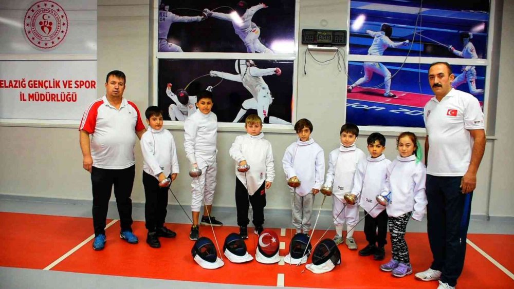 Elazığ’da eskrim sporu antrenmanları başladı