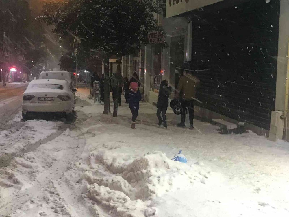 Kar etkisini tekrardan göstermeye başladı