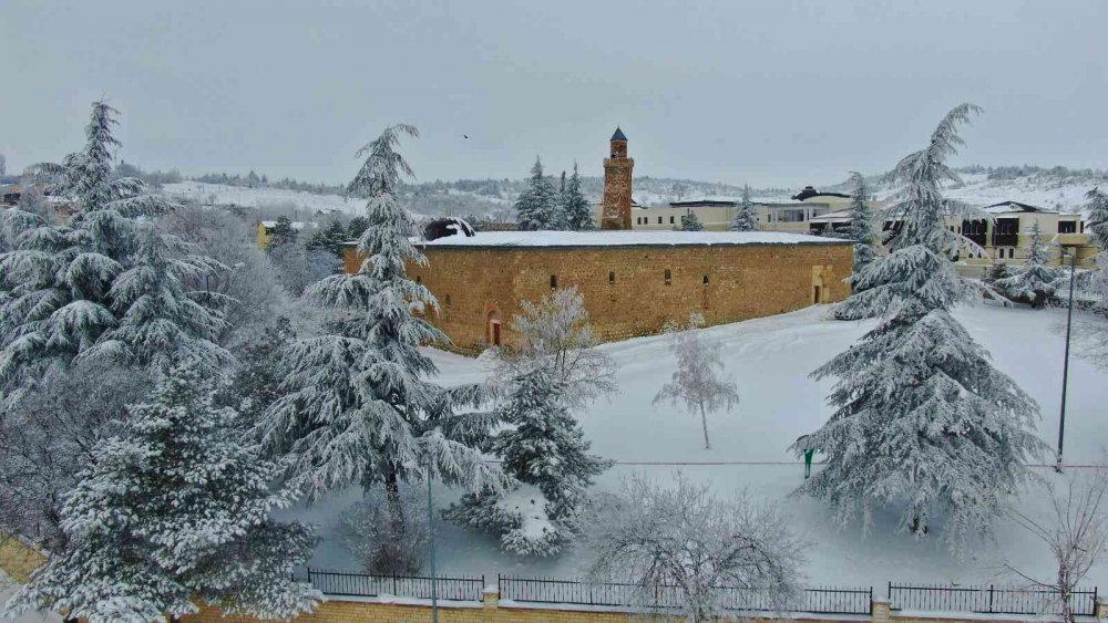Medeniyetler beşiği Harput’ta kartpostallık görüntüler oluştu