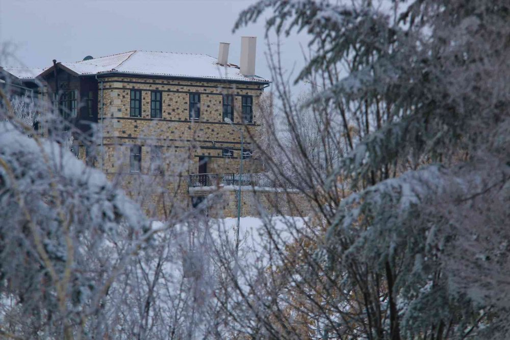 Medeniyetler beşiği Harput’ta kartpostallık görüntüler oluştu