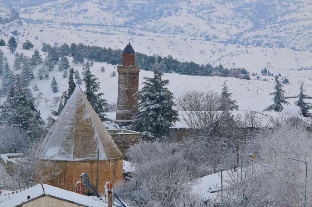 Medeniyetler beşiği Harput’ta kartpostallık görüntüler oluştu