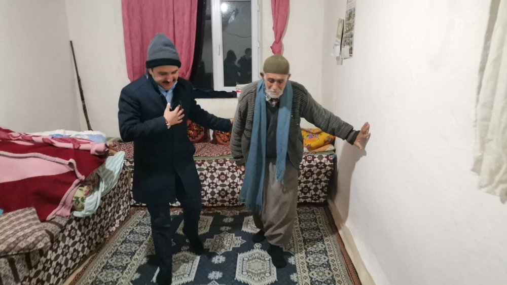 İlaçları biten iki kardeşin imdadına kaymakam yetişti