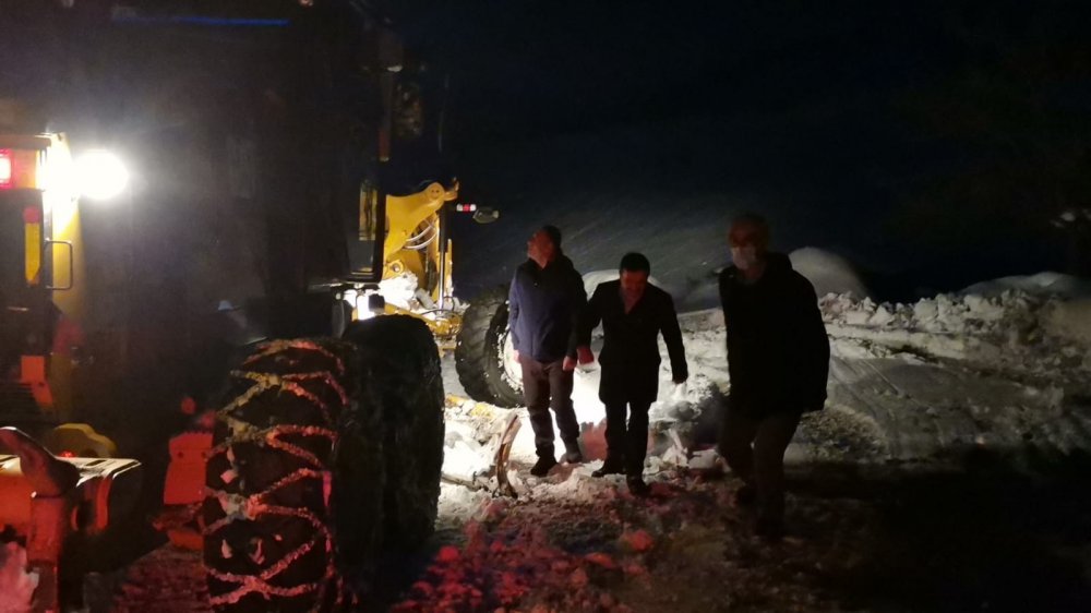 İlaçları biten iki kardeşin imdadına kaymakam yetişti