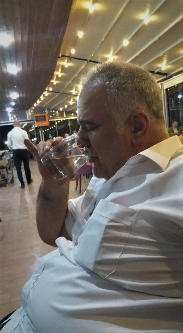 Bacak bacak üstüne atabilmek için 46 kilo verdi