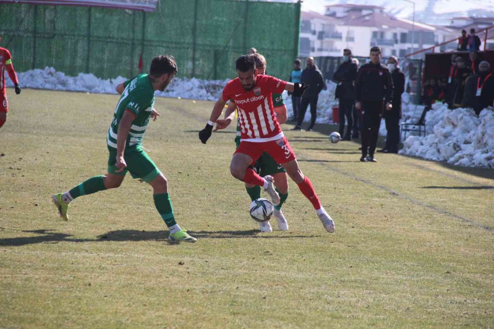 TFF 3. Lig: HD Elazığ Karakoçan FK: 1 - AH Iğdır FK: 2