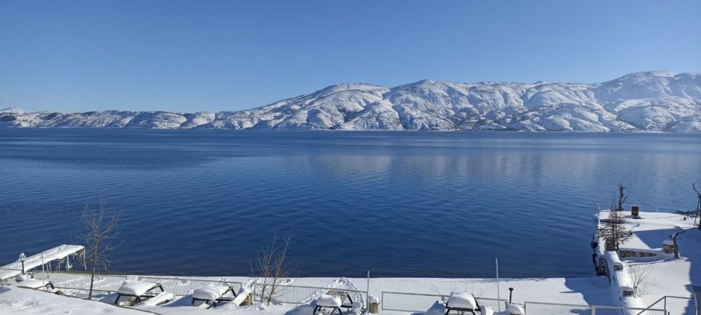 Doğunun gizli denizi Hazar Gölü’nde kış güzelliği
