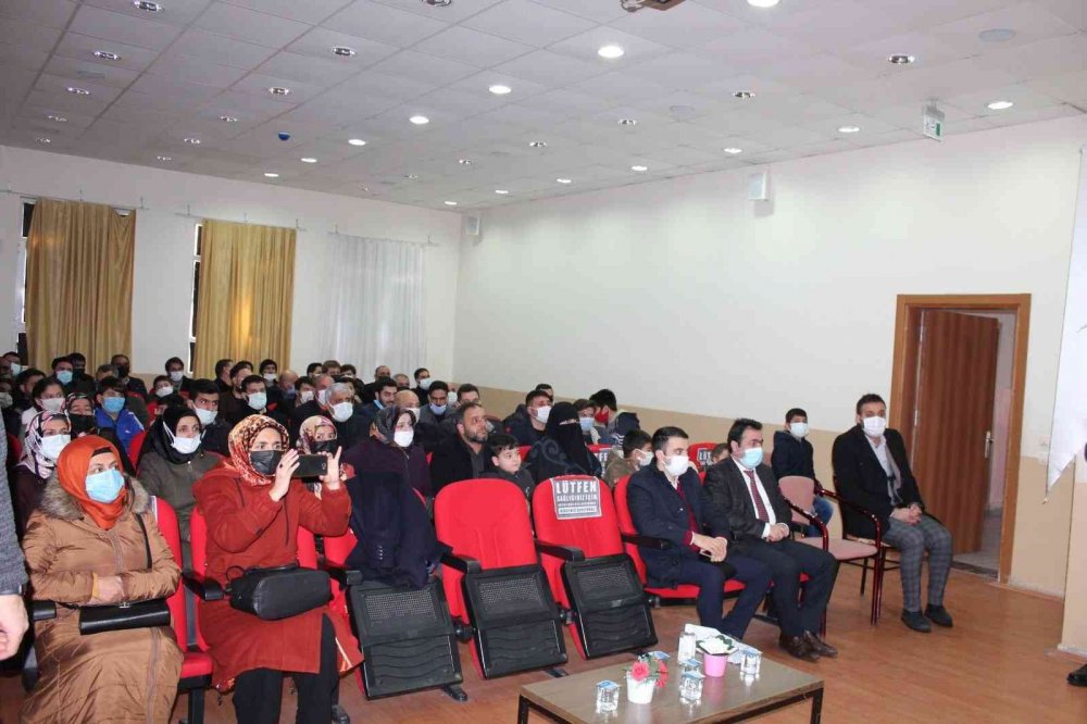 ’Haydi Çocuklar Camiye’ Projesinin ödül töreni düzenlendi