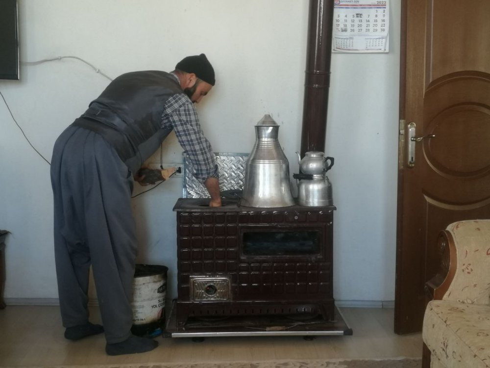 Köyde Sadece 9 kişiler