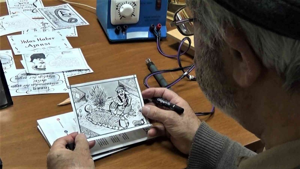 Karikatüre adanan ömür: 40 yıldır çiziyor
