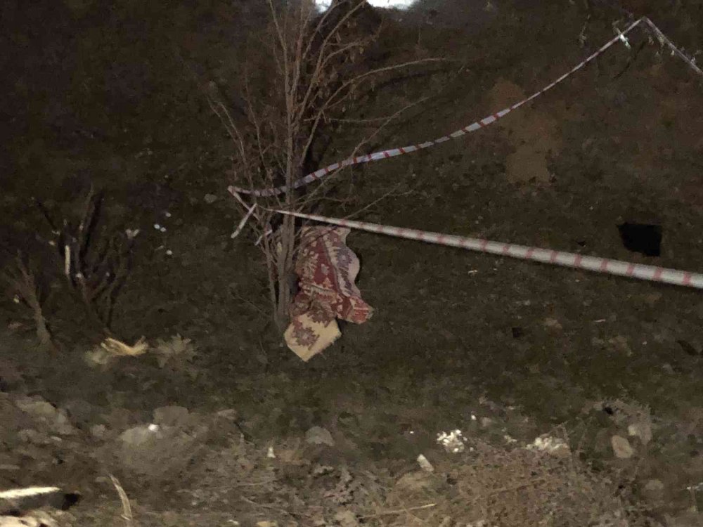Şarampole uçan otomobil hurdaya döndü: 1 ölü, 3 yaralı