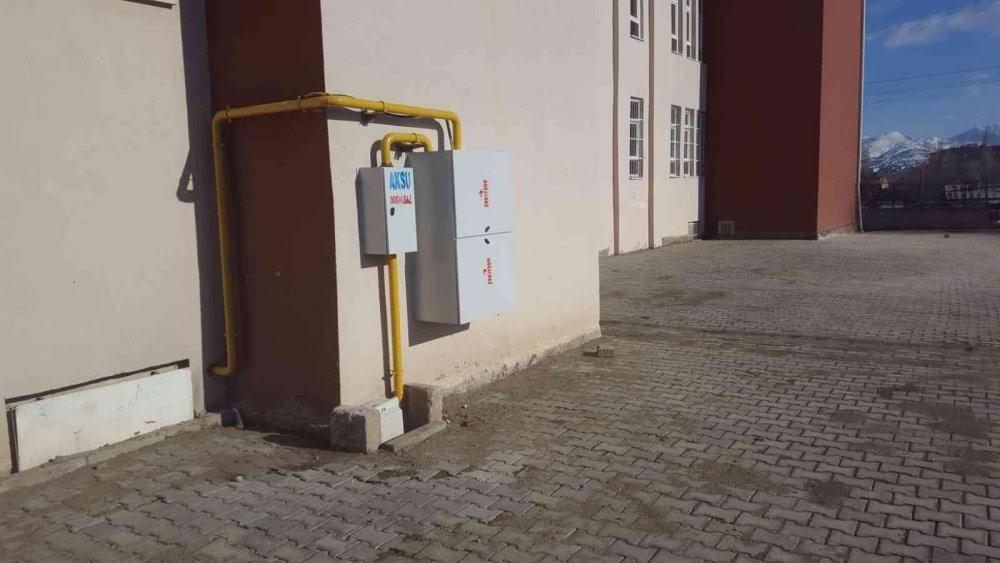 İsmet Paşa Ortaokulu yenilendi