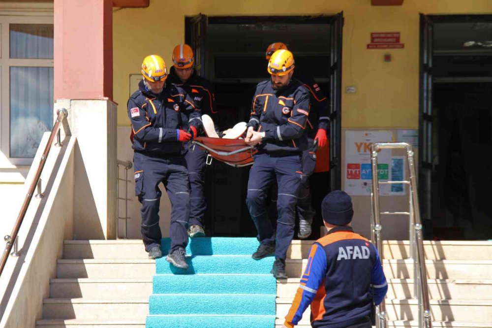 Elazığ’da okul zillerinin yerini siren zilleri aldı, kent geneli tatbikat yapıldı