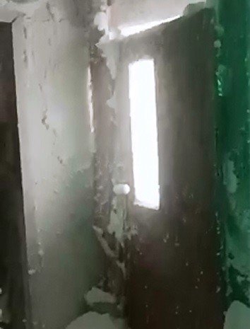 Elazığ’da şaşırtan manzara: Evlerin içi karla doldu