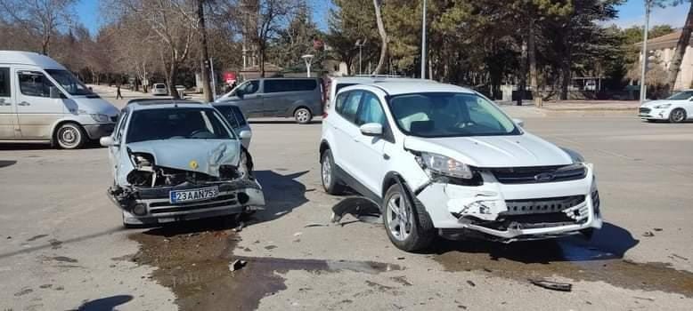 Elazığ’da trafik kazası: 1 yaralı