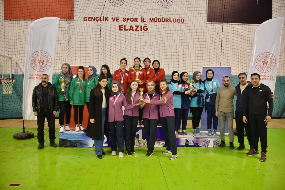 Bölgesel Masa Tenisi Turnuvası sona erdi