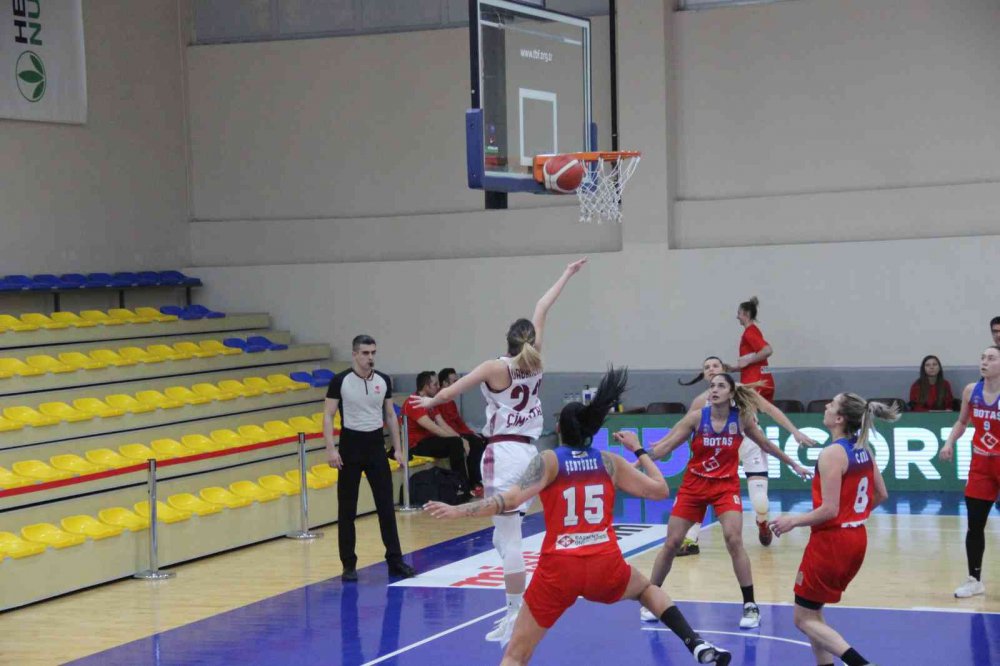Kadınlar Basketbol Süper Ligi: Elazığ İl Özel İdare: 64 - Botaş: 105