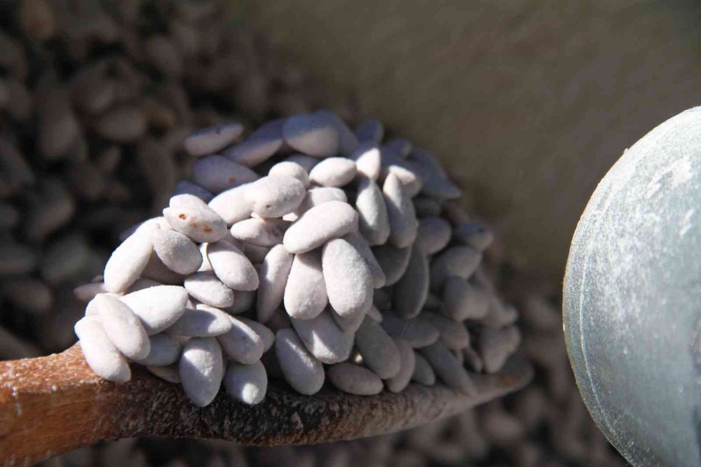 Osmanlı’dan gelen lezzet: Badem şekeri