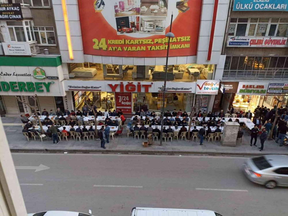 Merhum Alparslan Türkeş Elazığ’da anıldı