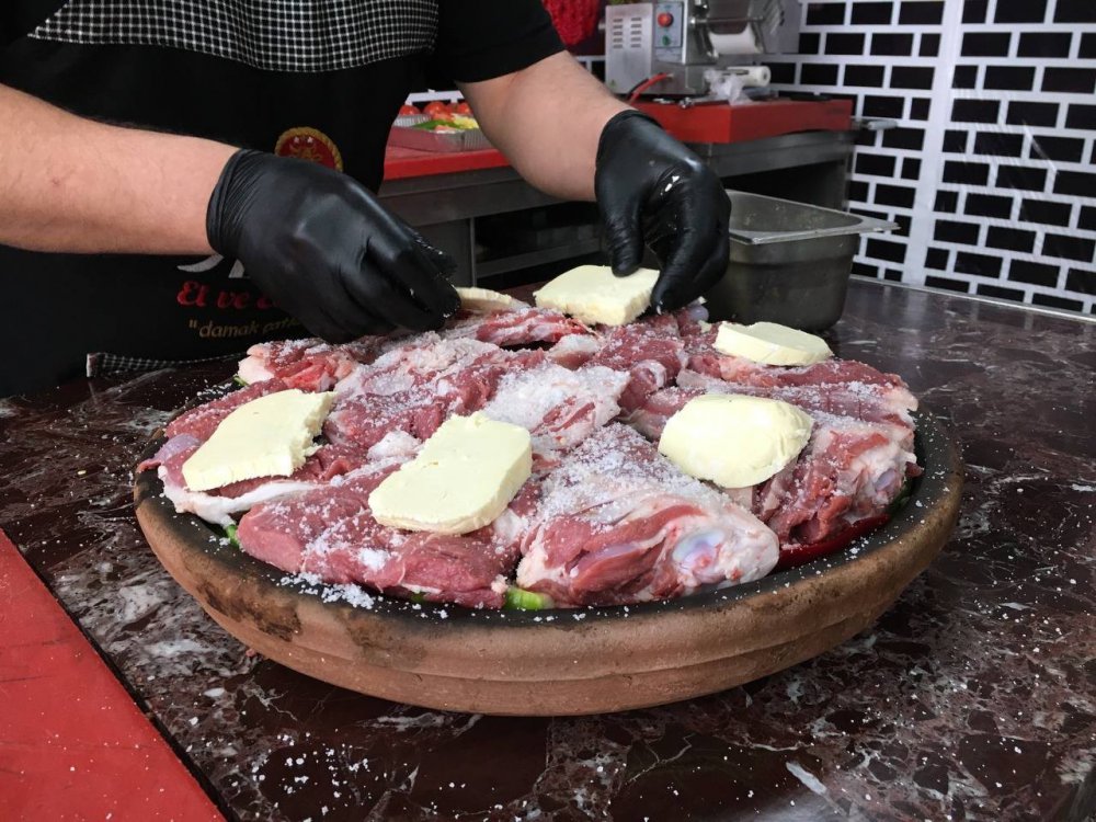 Elazığ sofralarının Ramazan ayındaki vazgeçilmez lezzeti: "Palu Tava"