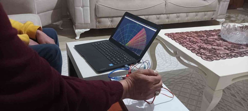 Lise öğrencisi havada, karada ve su altında cisim tespiti yapabilen radar geliştirdi